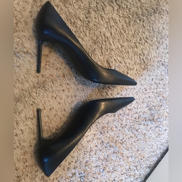 Saint Laurent Pumps - Picture 10 of 16